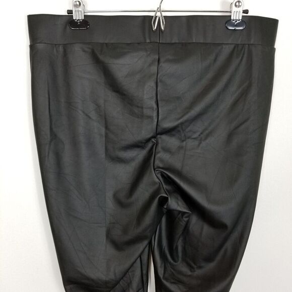 Torrid Women Plus Full Length Signature Waist Faux Leather Legging Size 2X Black - Picture 4 of 6